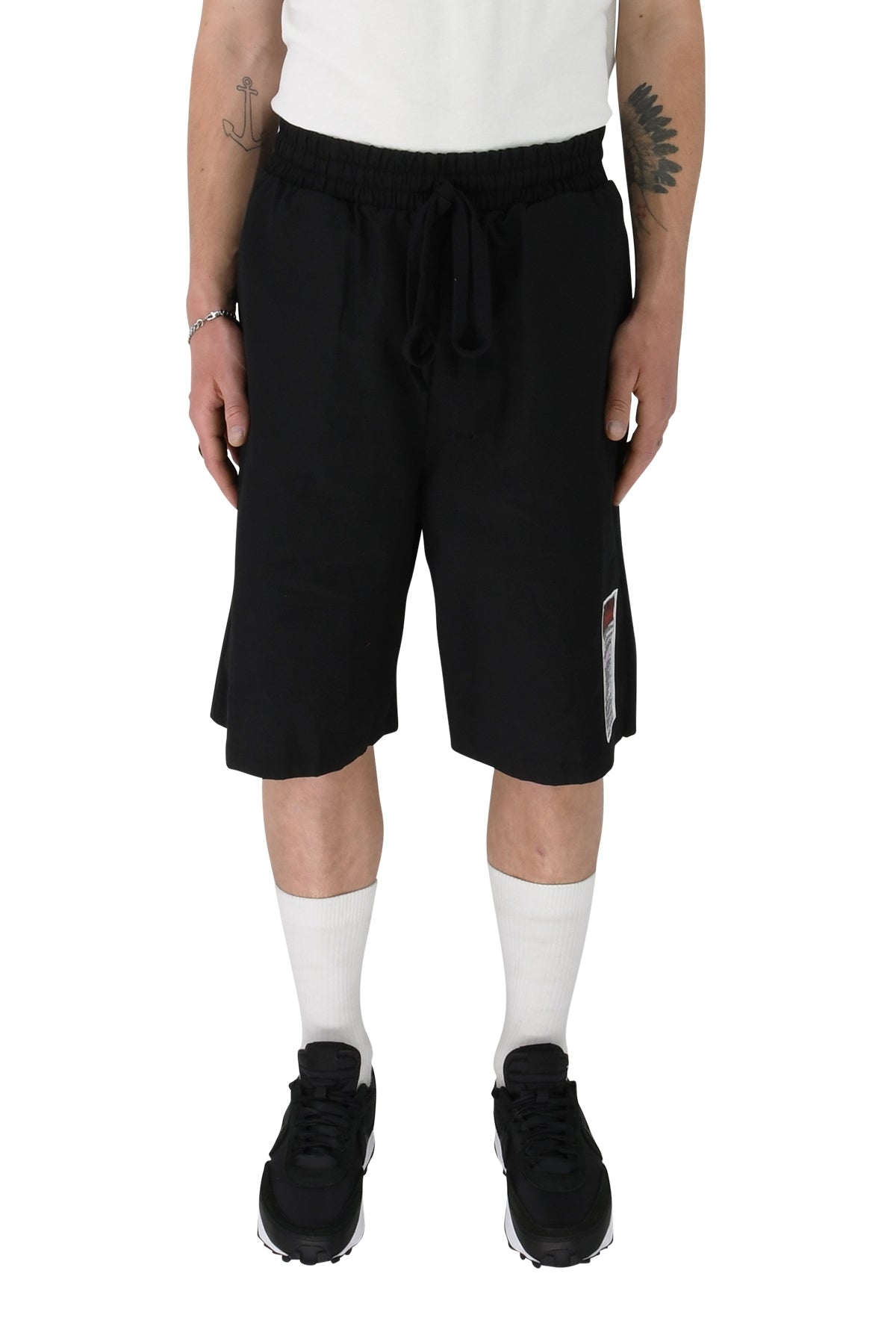 Oversized Shorts, Black - L | #size_us L  = jp 3 = eu 50