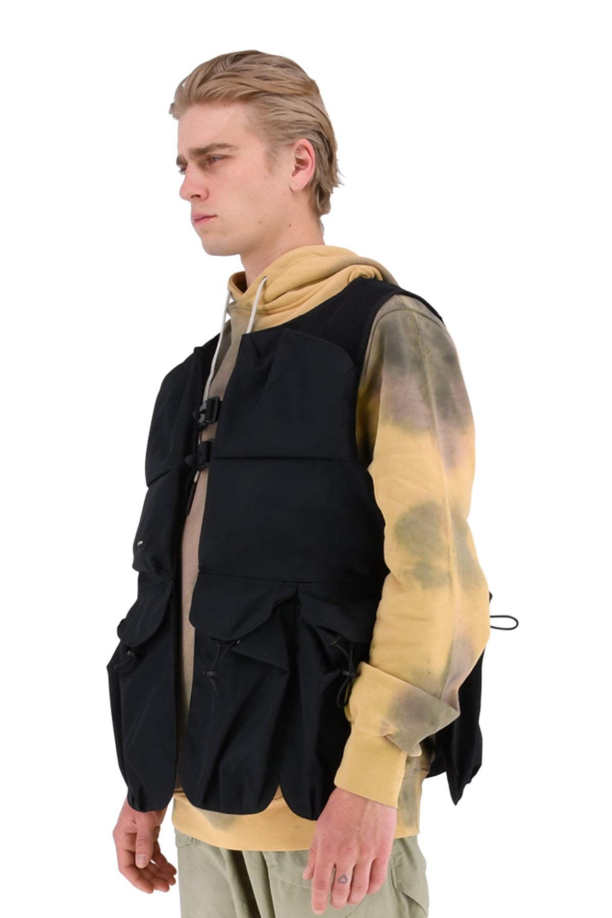 Daiichi Vest