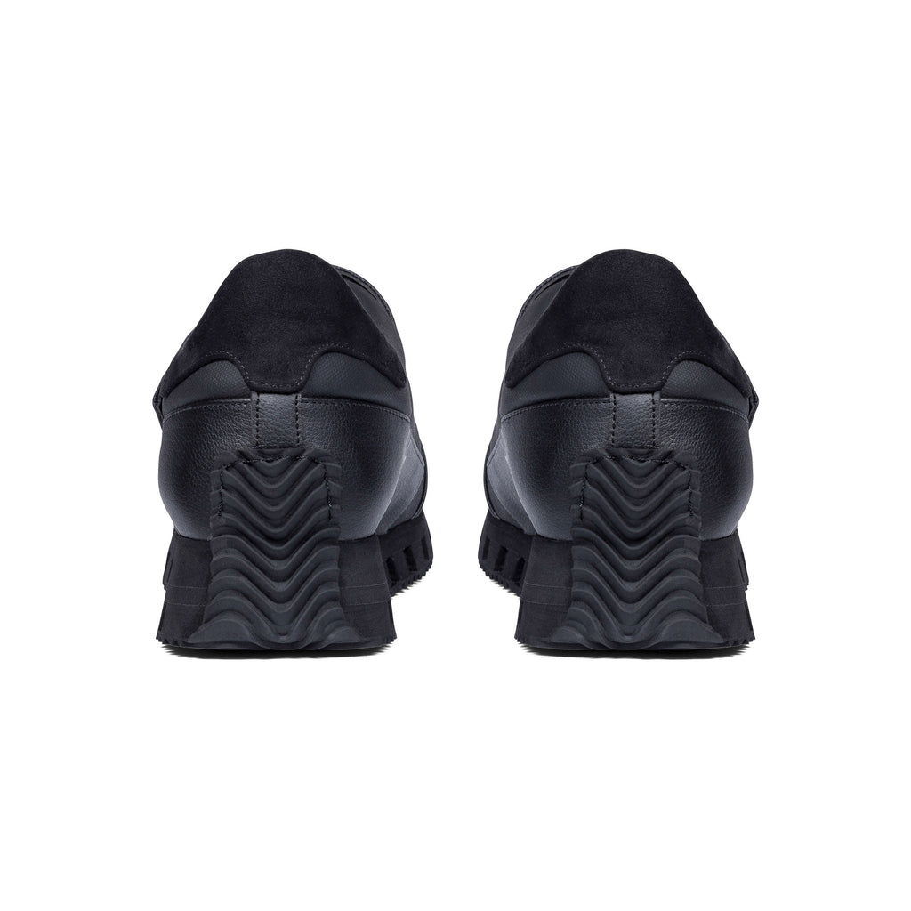 ODDYSEY III, Running Sneakers, BLACK